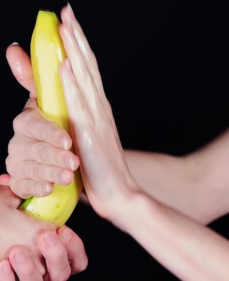 Masajea banana adibide bat erabiliz kidea handitzeko